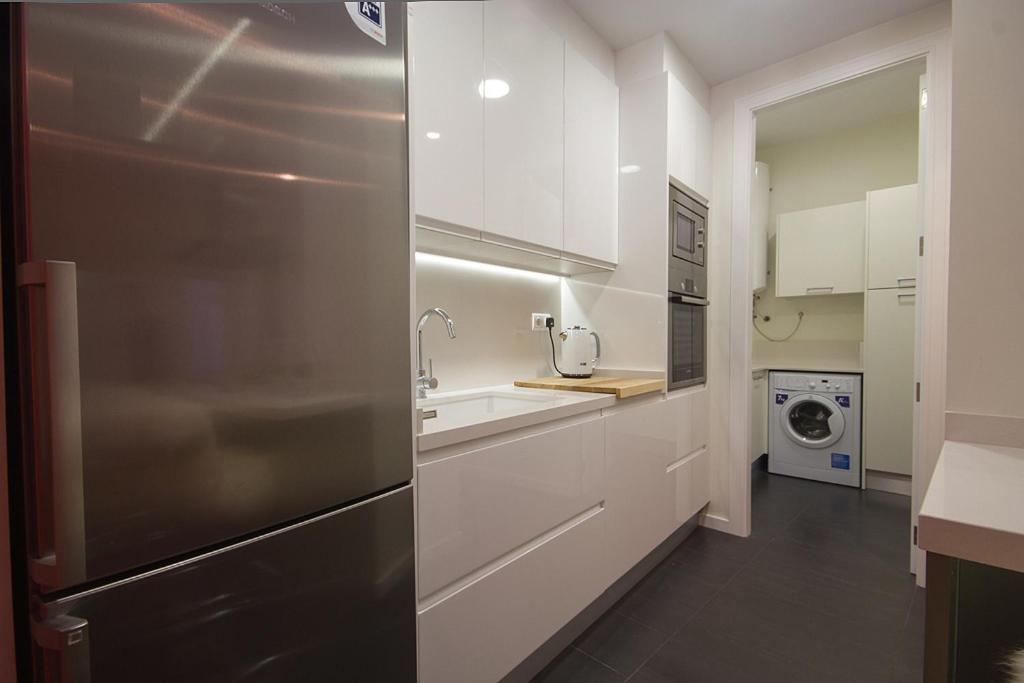 Total Valencia Elegance Apartment Bilik gambar