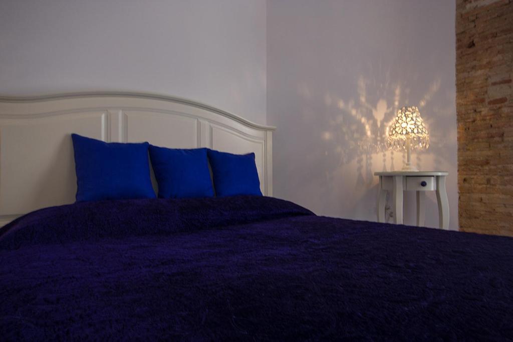 Total Valencia Elegance Apartment Bilik gambar
